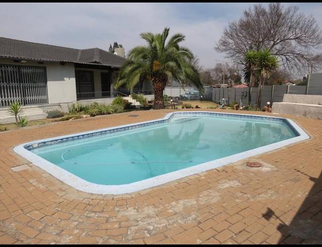 4 BEDROOM HOUSE FOR SALE IN ELSPARK